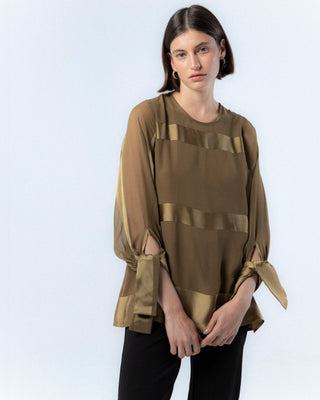 blusa satinada caqui con lazos 