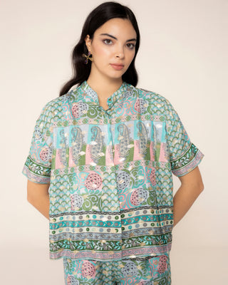 Representación visual de camisa satinada estampada amalfi